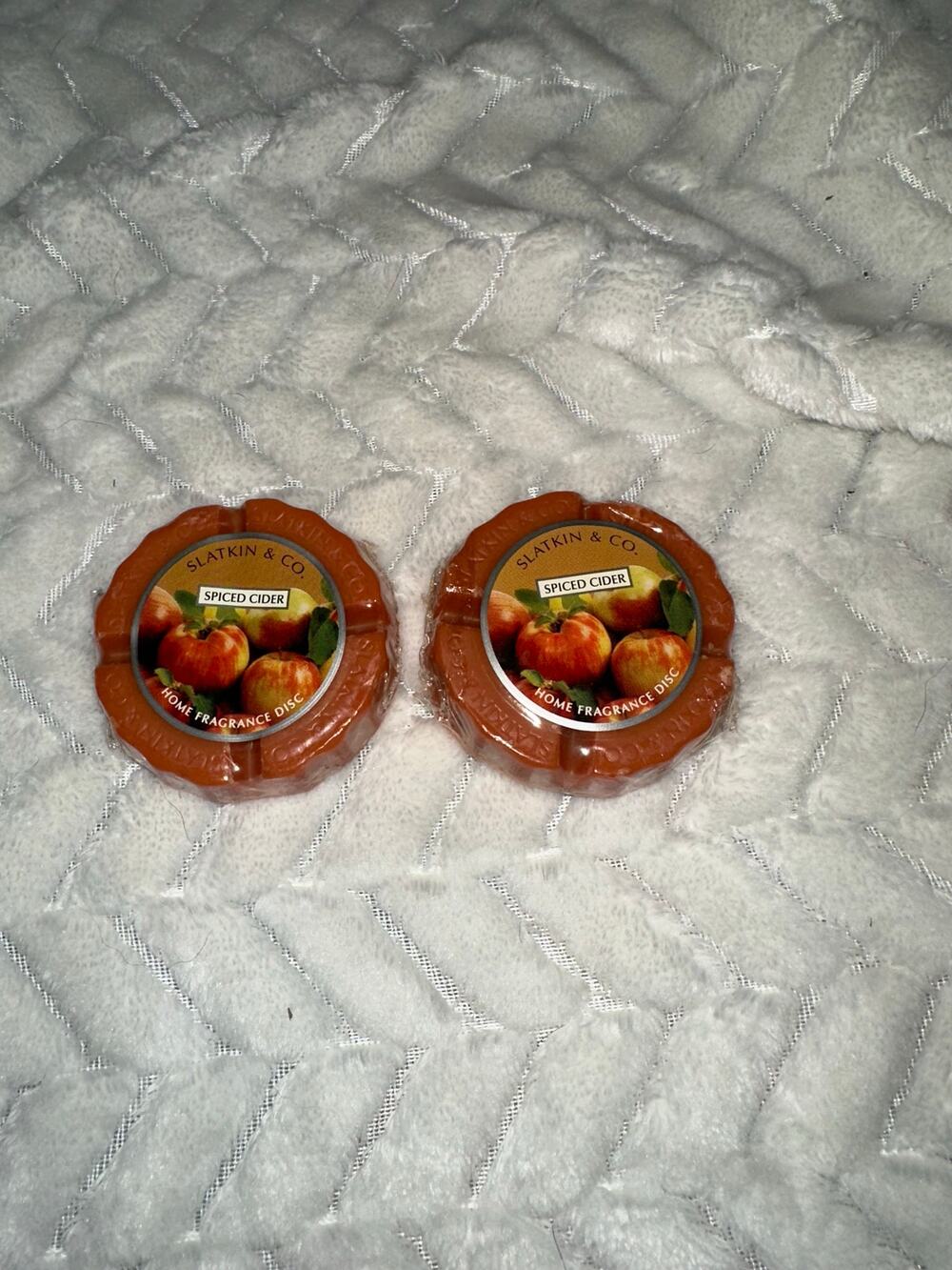 Slatkin & Co Spiced Cider Home Fragrance Discs Lot of 2